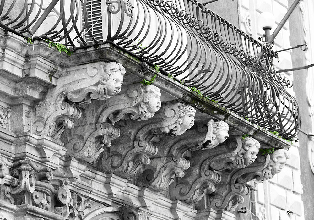 Balcony in Piazza Duomo, Catania