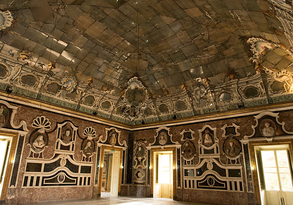 Hall of Mirrors in Villa Palagonia