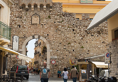 Porta Catania, Taormina