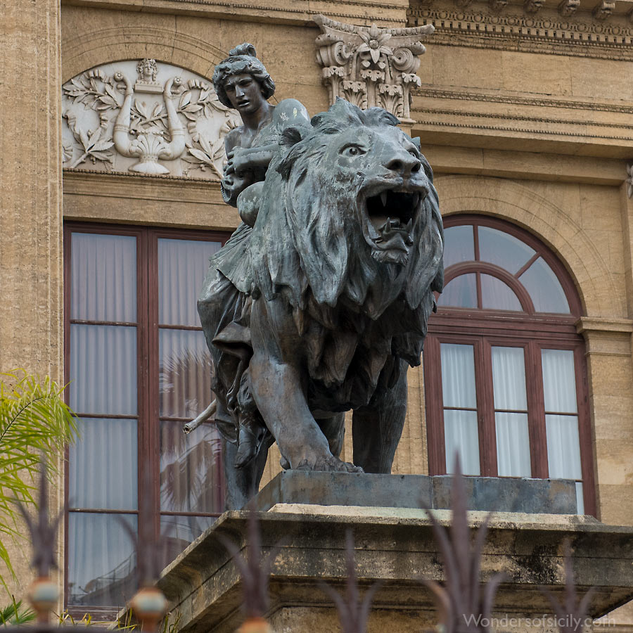 bronze statue of lion