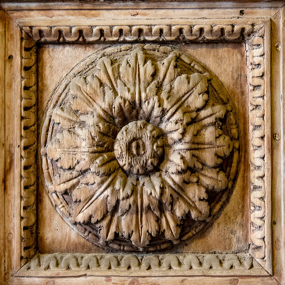 wooden door of Chiesa di Santa Maria della Catena, Palermo