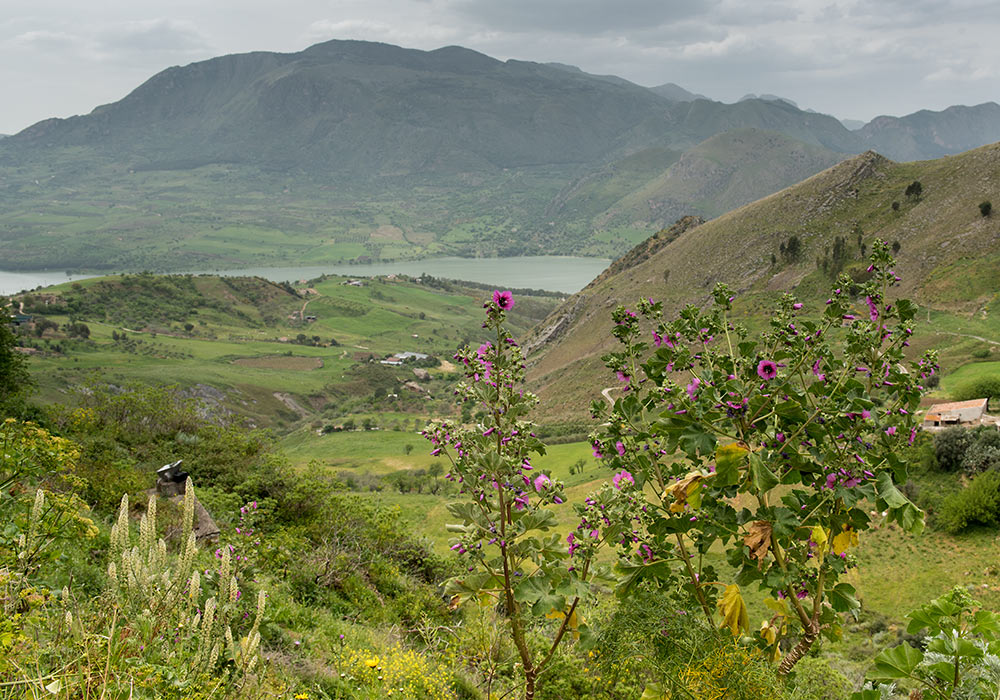 Lago Rosamarina, Caccamo