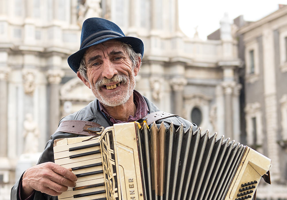 Beggar in Piazza Duomo, Catania