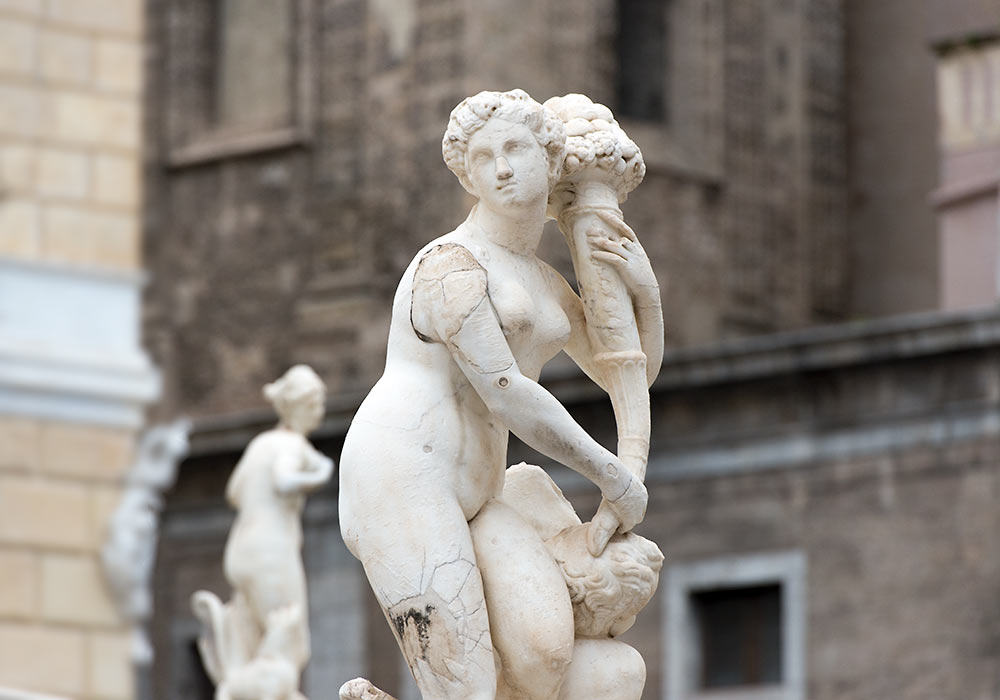 Fontana Pretoria: Fontana della Vergogna (Fountain of Shame)