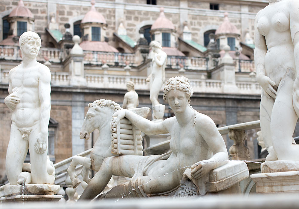 Fontana Pretoria: Fontana della Vergogna (Fountain of Shame)