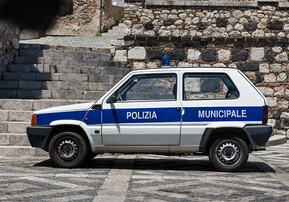 Polizia Municipale, Castelmola - police car