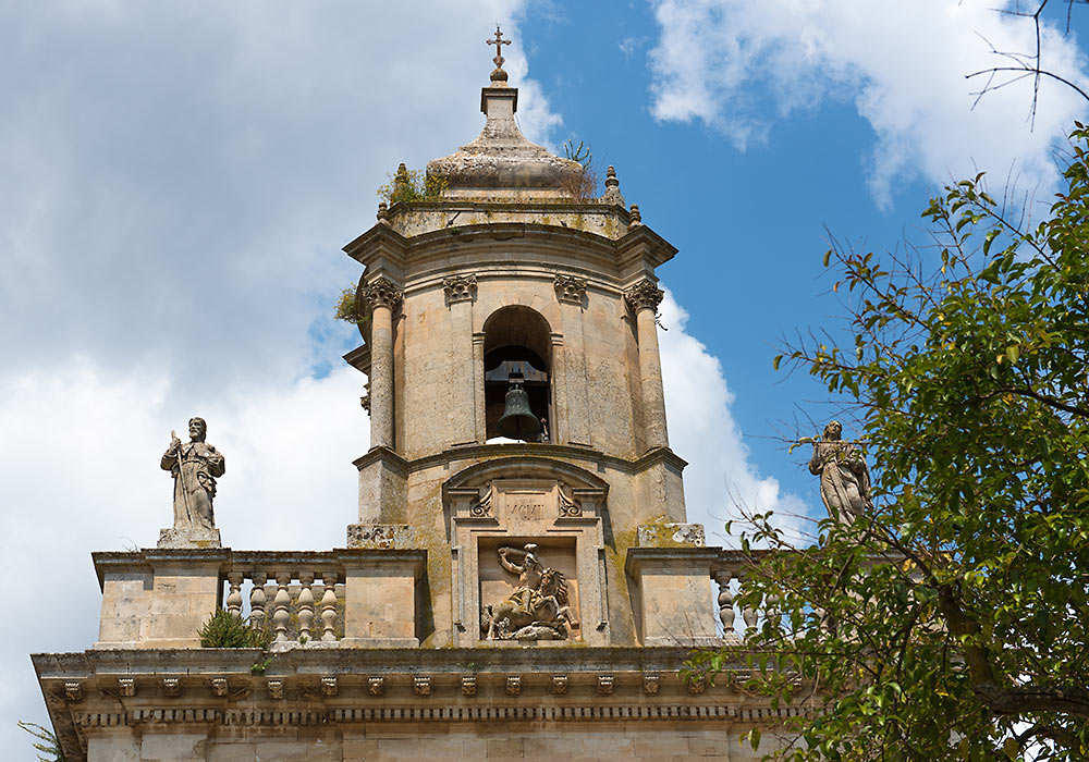 Chiesa di San Giacomo Apostolo (1563) in the Public Gardens. Sicilia: Ragusa Ibla