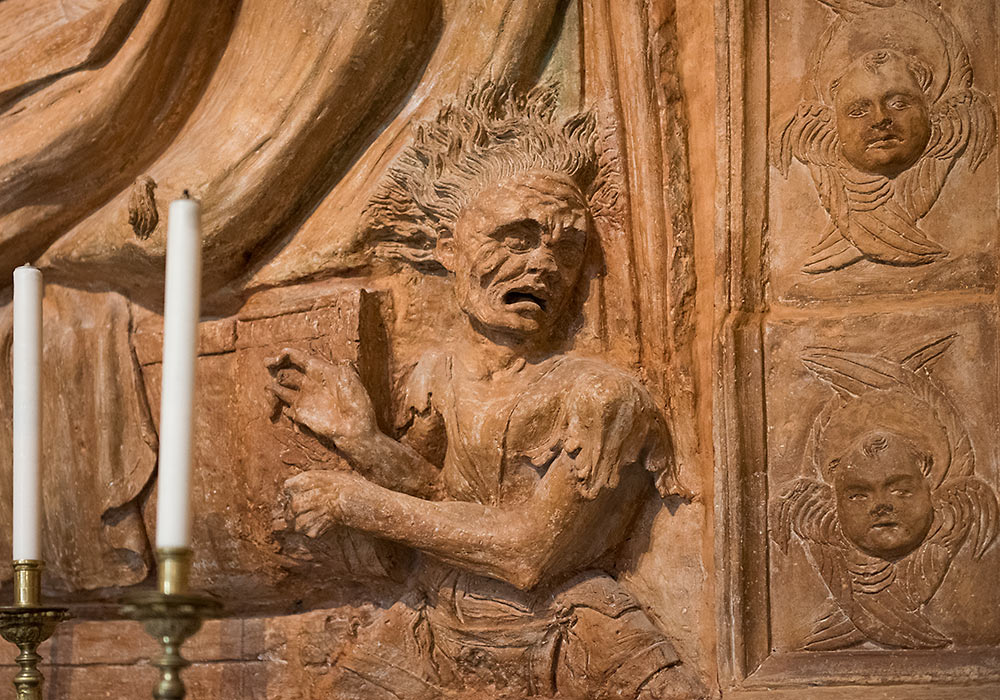 Detail of the Dormition of the Virgin (1538, the Gagini school). Coloured terracotta. The church of Santa Maria delle Scale