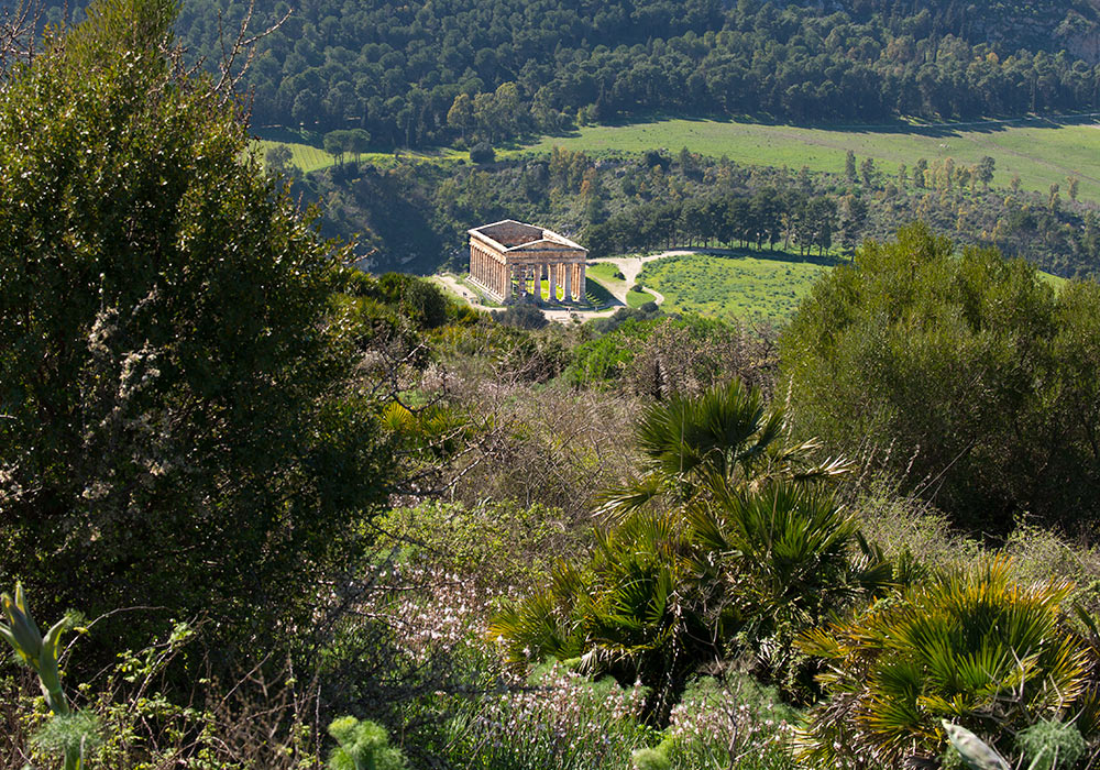 de oude Griekse tempel in Segesta