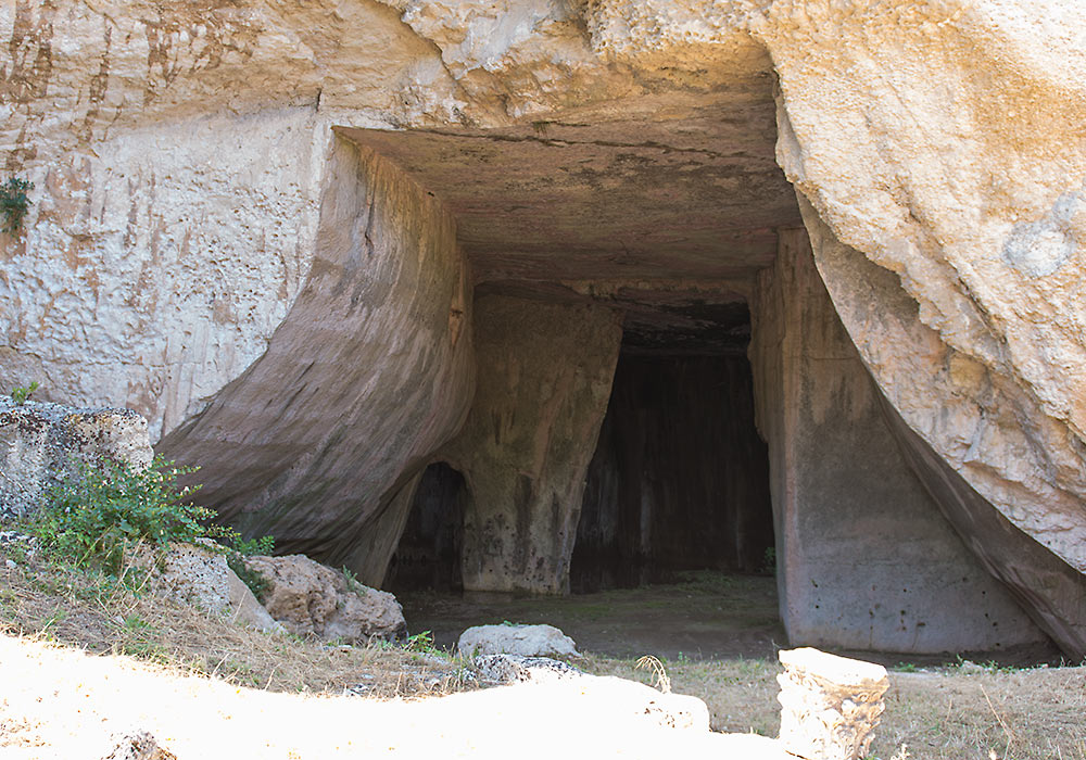 Grotta dei Cordari (the ropemaker's grotto), Sicily