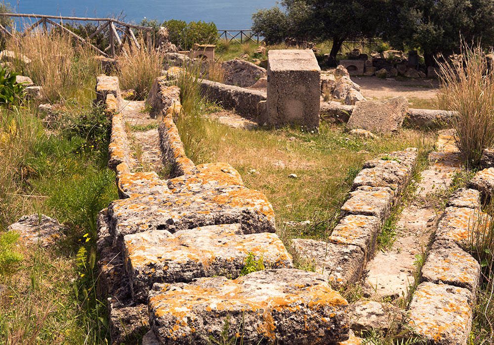 Water system at Solunto.